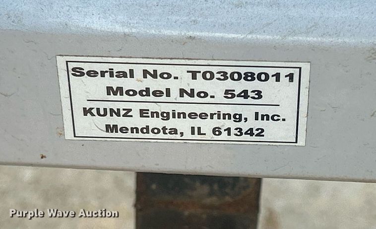 image for item DQ0906 (4) pieces of ag equipment