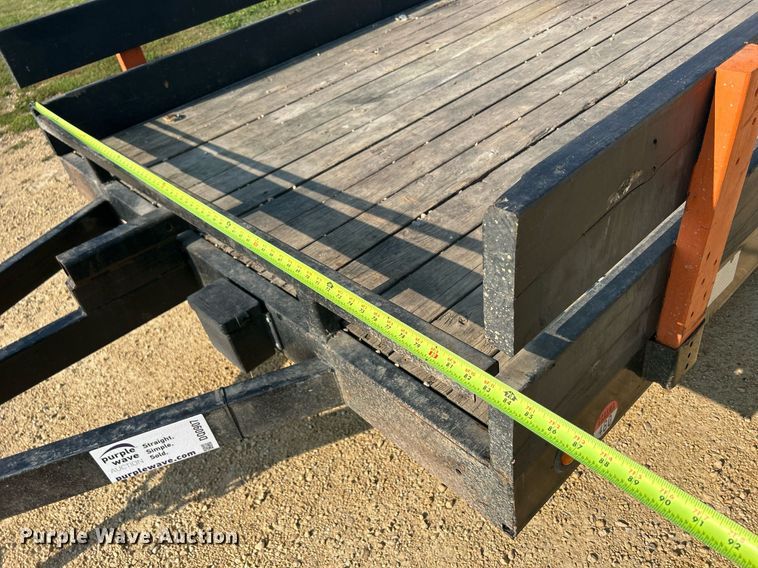 image for item DQ0907 2002 U.S. Cargo USE08518TA3  utility trailer