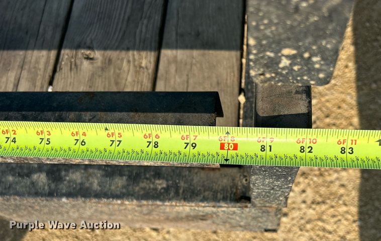 image for item DQ0907 2002 U.S. Cargo USE08518TA3  utility trailer