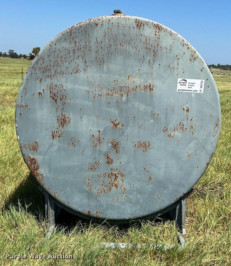 image for item DQ2155 Fuel tank