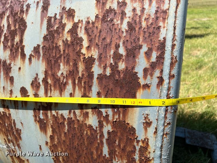 image for item DQ2155 Fuel tank