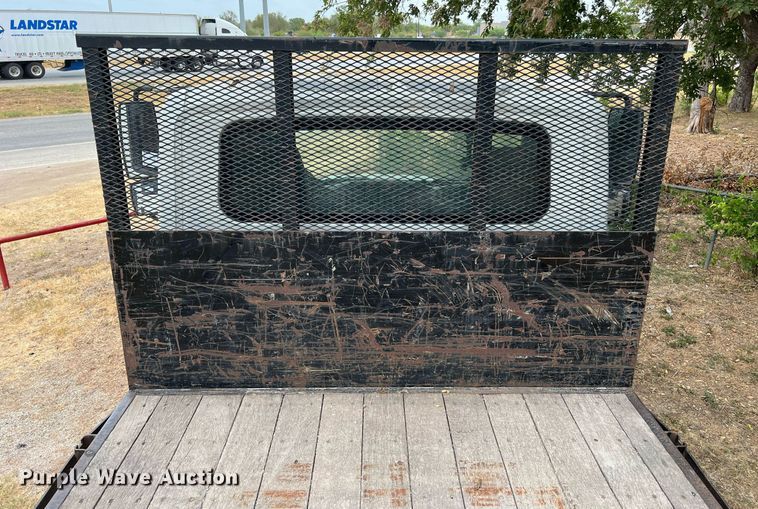 image for item DQ2175 2015 International DuraStar 4300  flatbed truck