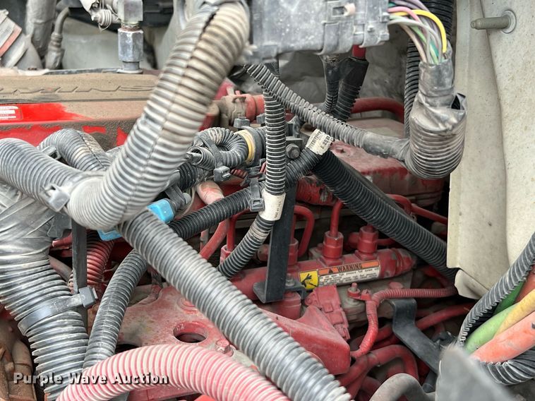 image for item DQ2175 2015 International DuraStar 4300  flatbed truck