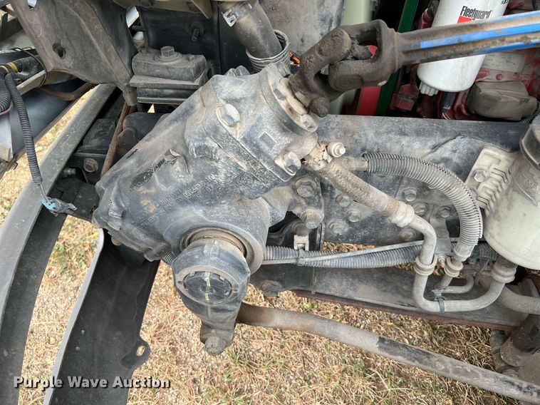 image for item DQ2175 2015 International DuraStar 4300  flatbed truck