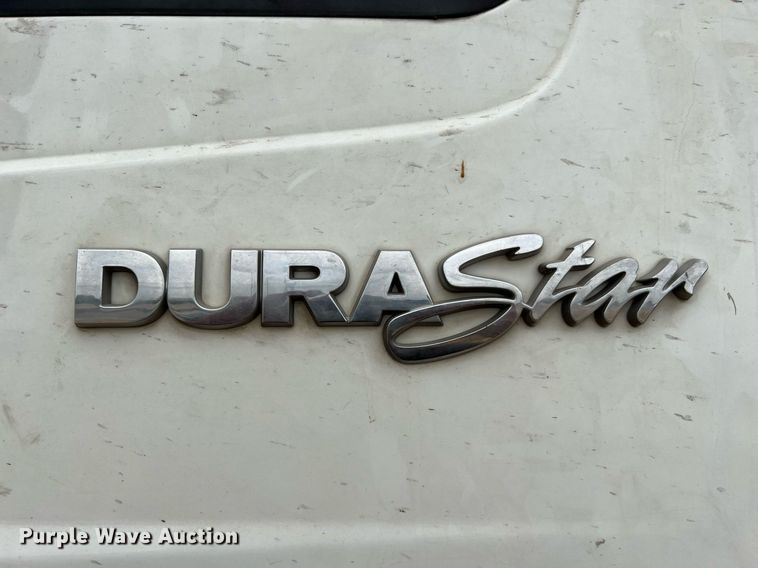 image for item DQ2175 2015 International DuraStar 4300  flatbed truck