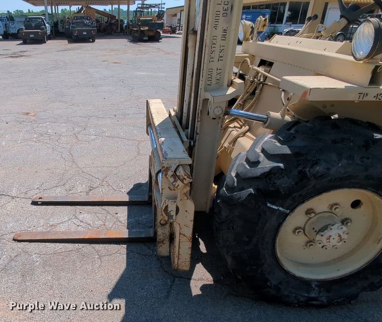 image for item DR6988 1981 Case M4K  forklift