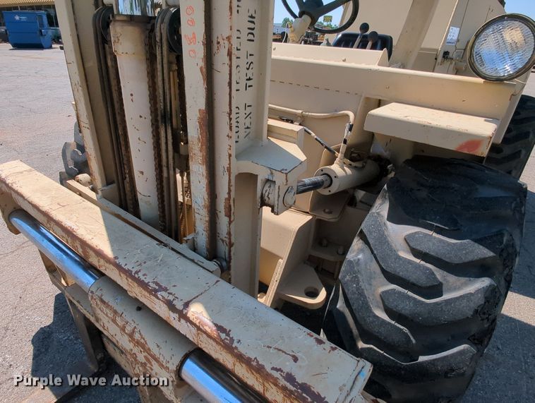 image for item DR6988 1981 Case M4K  forklift