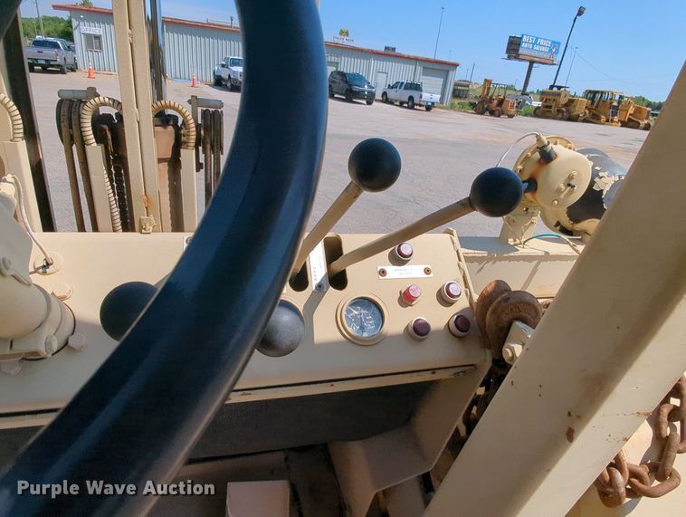 image for item DR6988 1981 Case M4K  forklift