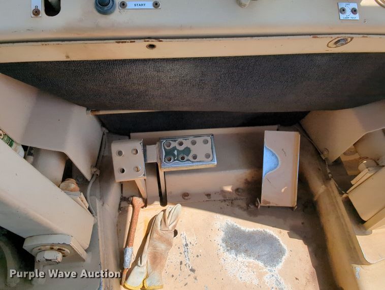 image for item DR6988 1981 Case M4K  forklift