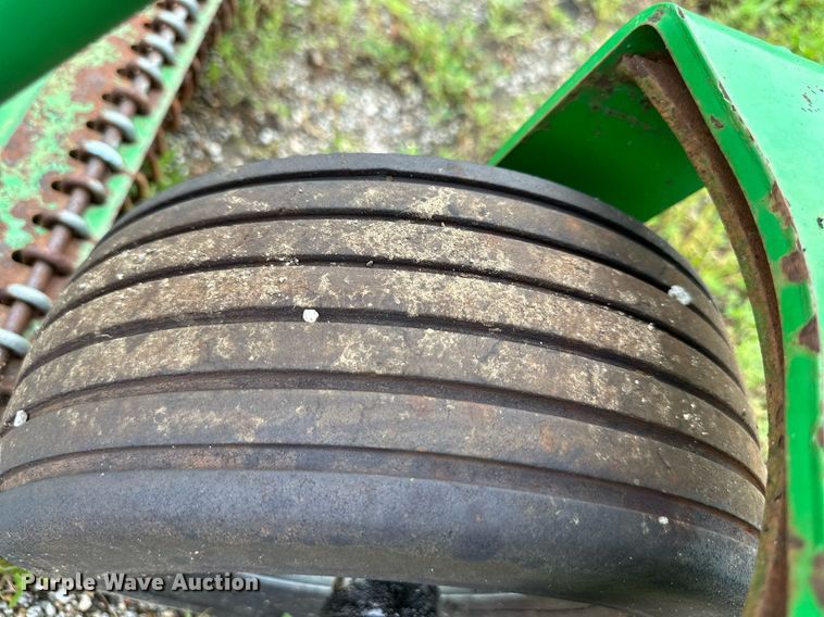 image for item DS2144 Frontier  FM1017R batwing finish mower