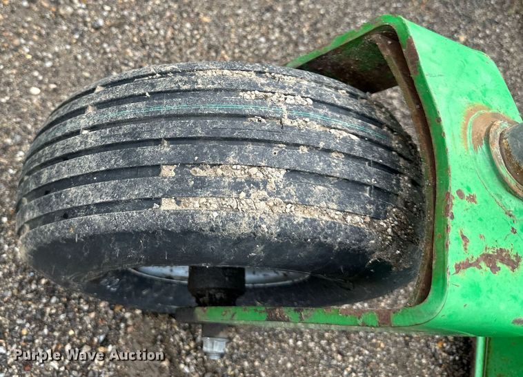 image for item DS2144 Frontier  FM1017R batwing finish mower