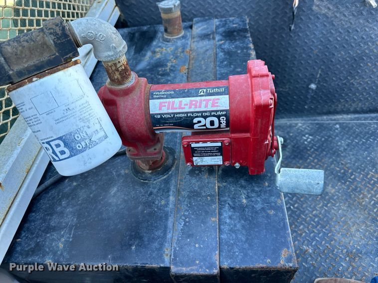 image for item DS2216 2017 Ford F450  utility / service truck