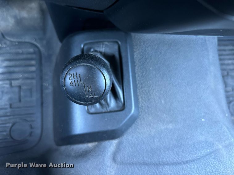 image for item DS2216 2017 Ford F450  utility / service truck