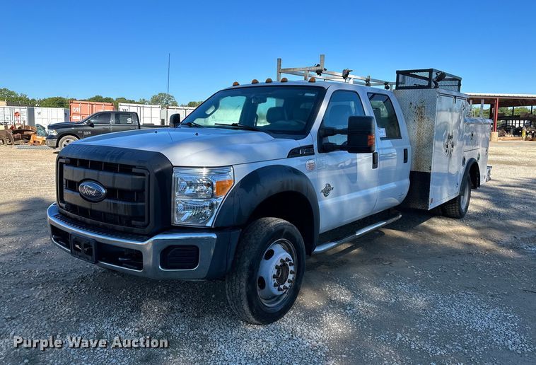 image for item DS2217 2016 Ford F450  utility / service truck