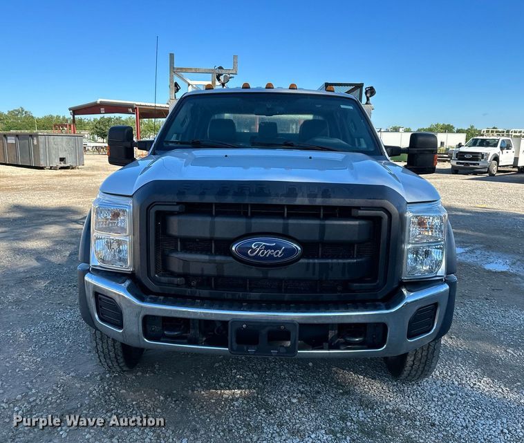 image for item DS2217 2016 Ford F450  utility / service truck