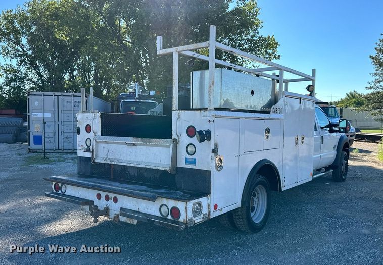 image for item DS2217 2016 Ford F450  utility / service truck