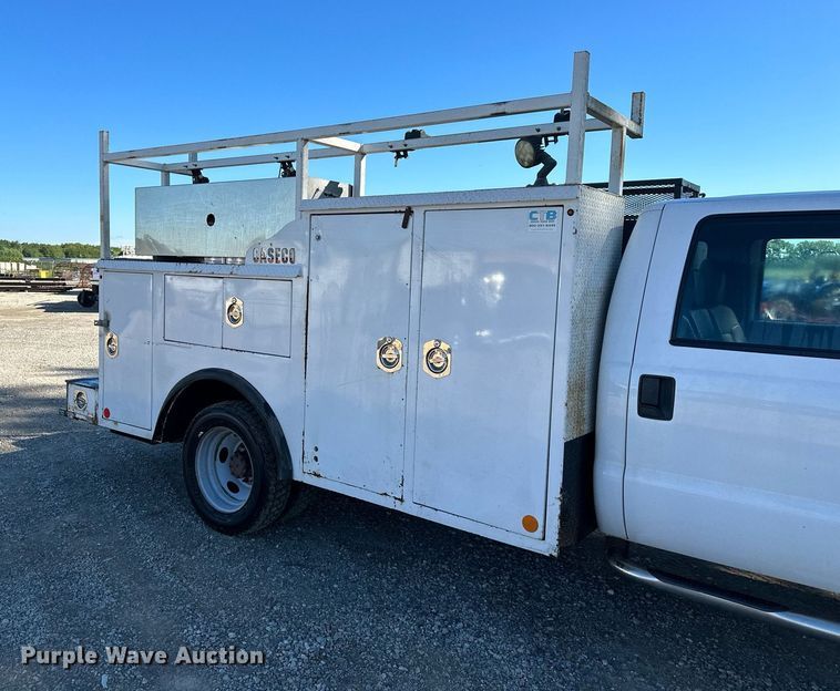 image for item DS2217 2016 Ford F450  utility / service truck