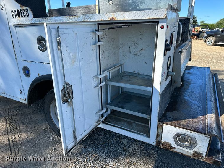 image for item DS2217 2016 Ford F450  utility / service truck