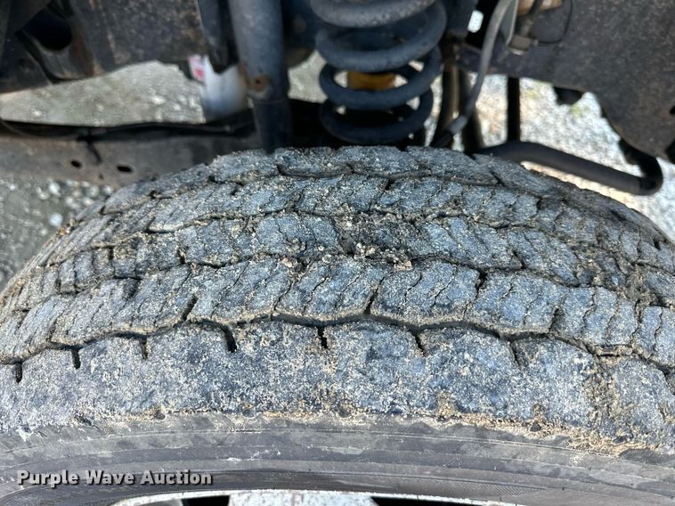 image for item DS2217 2016 Ford F450  utility / service truck