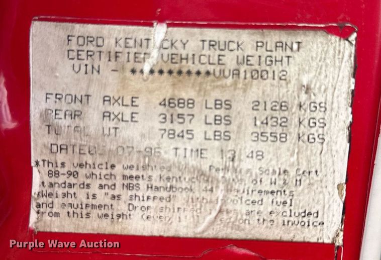 image for item DS2223 1997 Ford F700  chipper truck