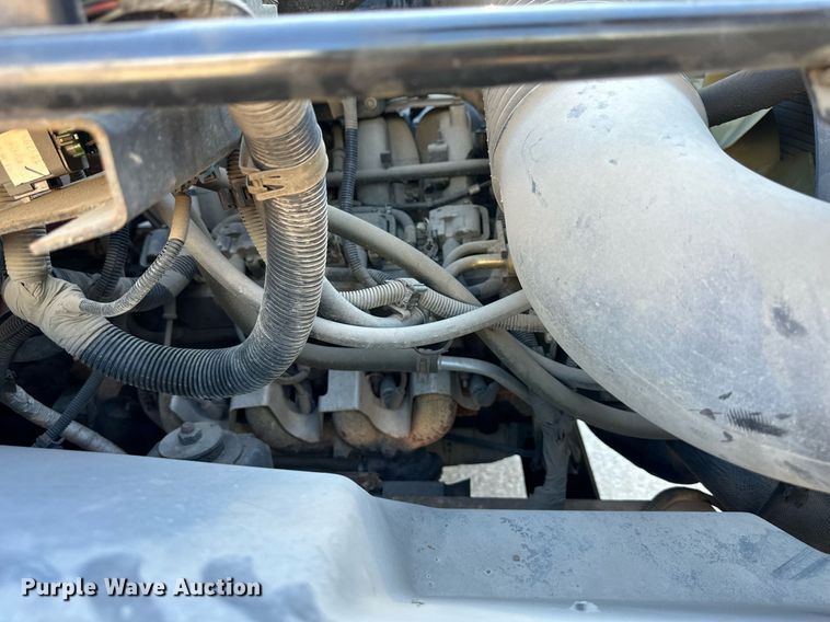 image for item DS2226 2002 Chevrolet C6500  dump truck