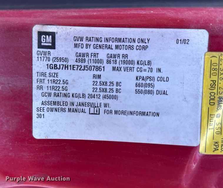 image for item DS2226 2002 Chevrolet C6500  dump truck