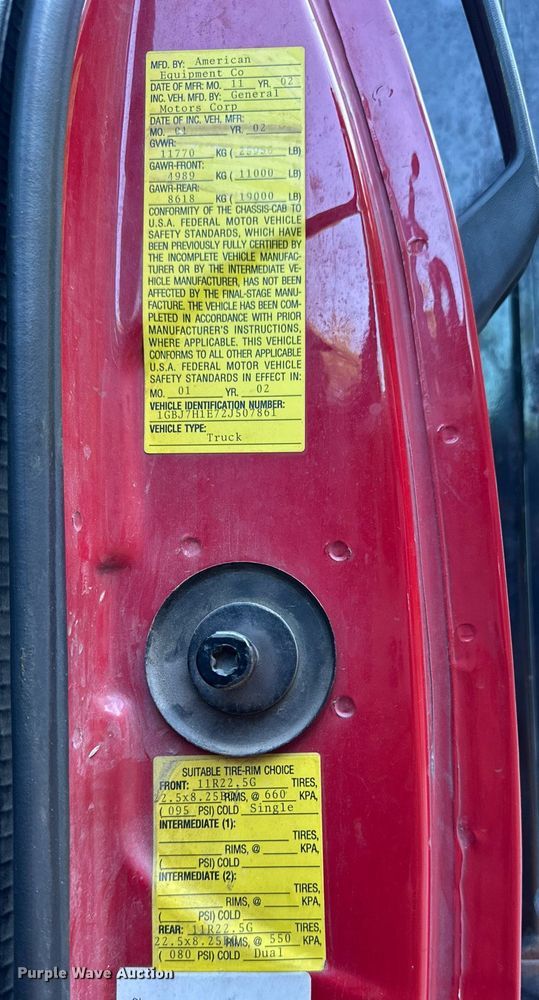 image for item DS2226 2002 Chevrolet C6500  dump truck