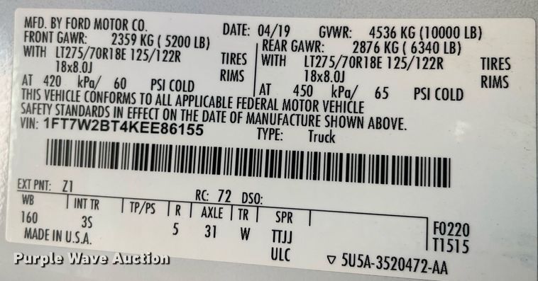 image for item HN9918 2019 Ford F250 Super Duty XLT  Crew Cab pickup truck