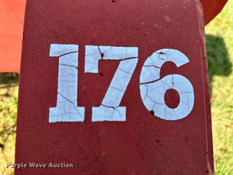 image for item HN9958 Bush Hog 176  blade