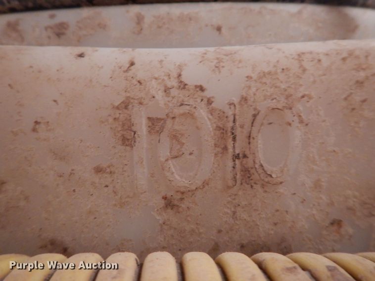 image for item IO9407 1994 International 9200  box truck