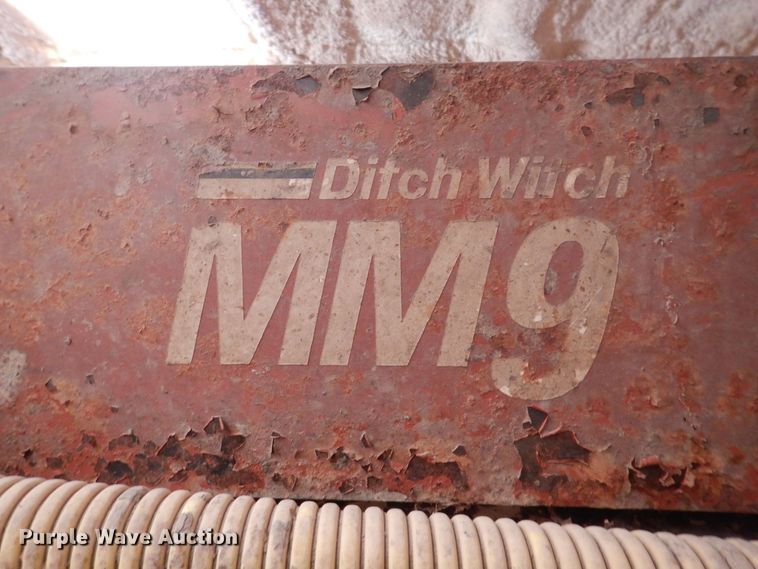 image for item IO9407 1994 International 9200  box truck