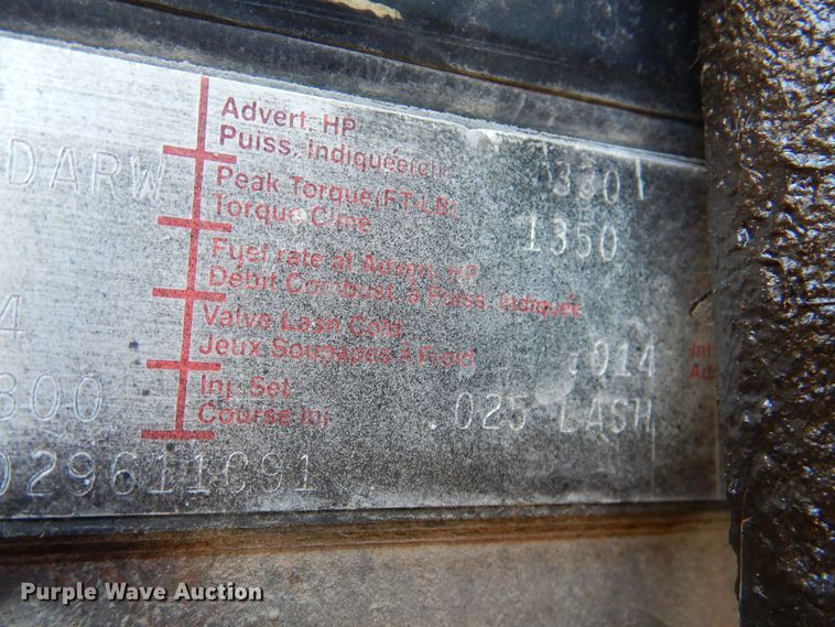 image for item IO9407 1994 International 9200  box truck