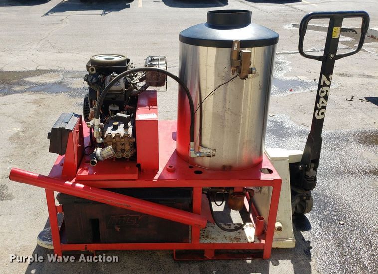 image for item IP9413 Hotsy HC500  pressure washer