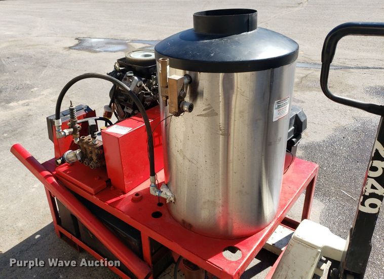 image for item IP9413 Hotsy HC500  pressure washer