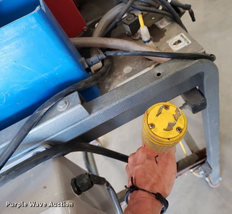 image for item IP9416 Spray Master Technologies 300-1883-02  pressure washer