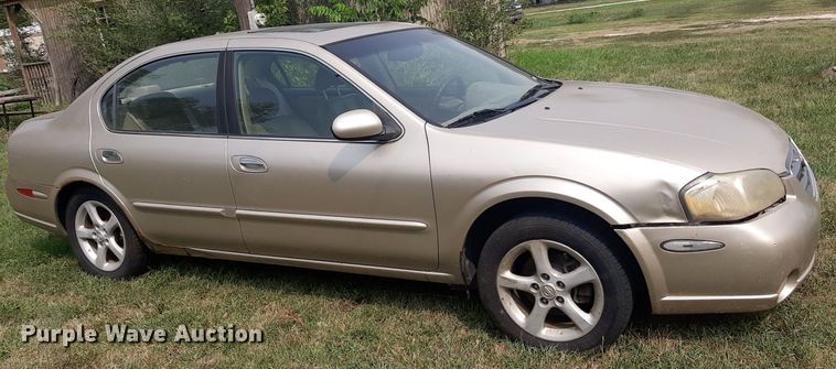 image for item IP9452 2001 Nissan Maxima