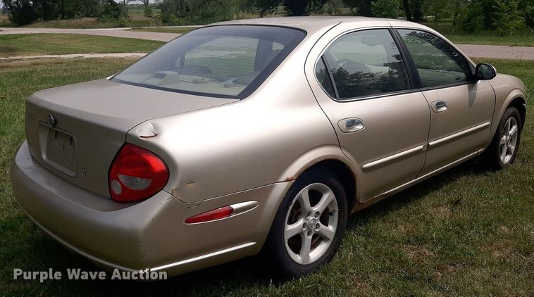 image for item IP9452 2001 Nissan Maxima
