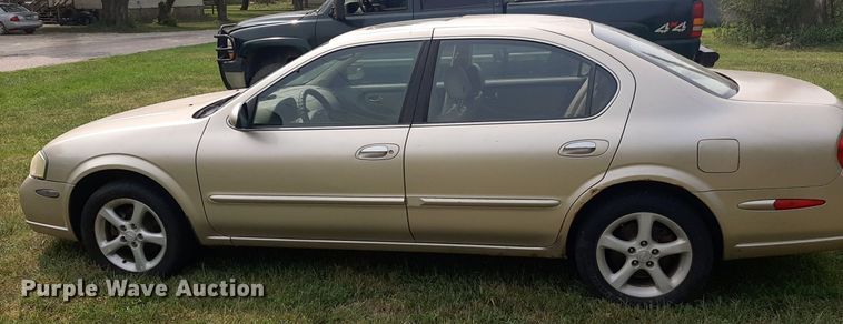 image for item IP9452 2001 Nissan Maxima