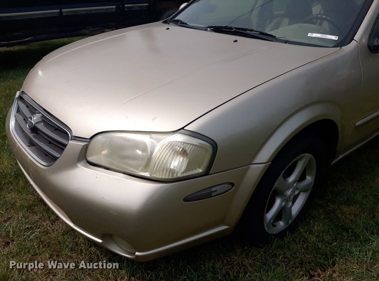 image for item IP9452 2001 Nissan Maxima