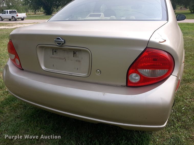 image for item IP9452 2001 Nissan Maxima