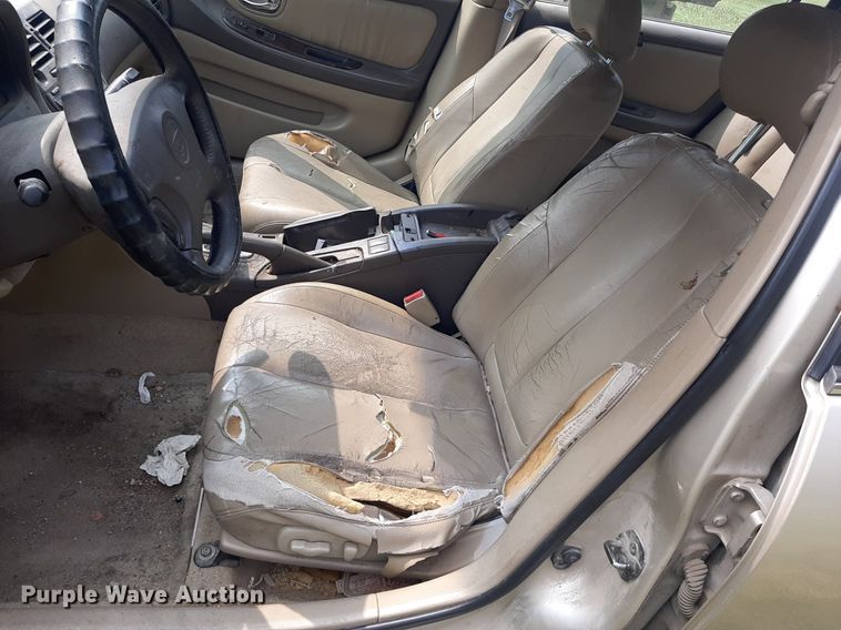 image for item IP9452 2001 Nissan Maxima