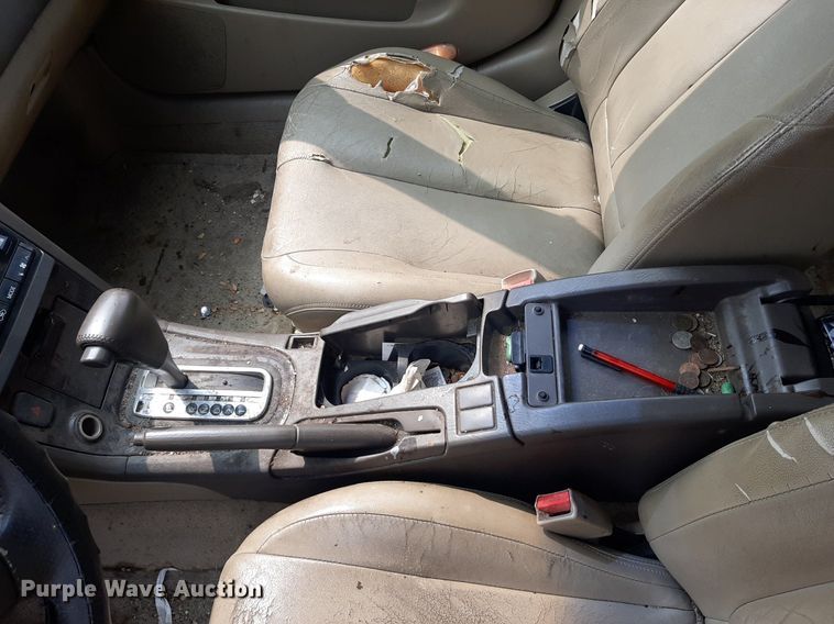 image for item IP9452 2001 Nissan Maxima