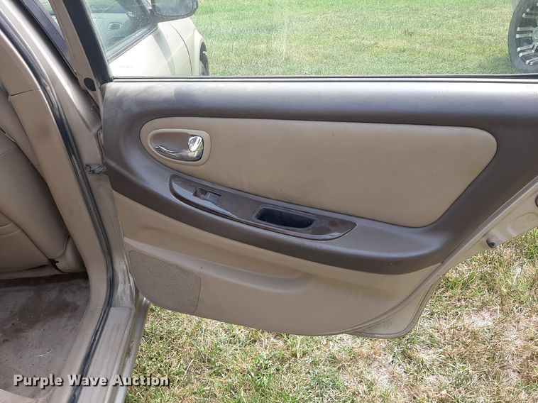 image for item IP9452 2001 Nissan Maxima