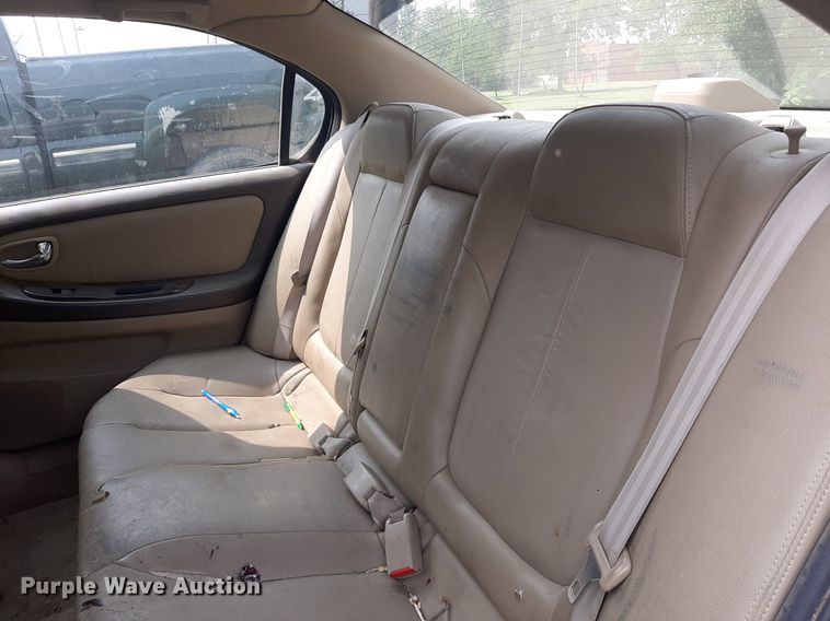 image for item IP9452 2001 Nissan Maxima