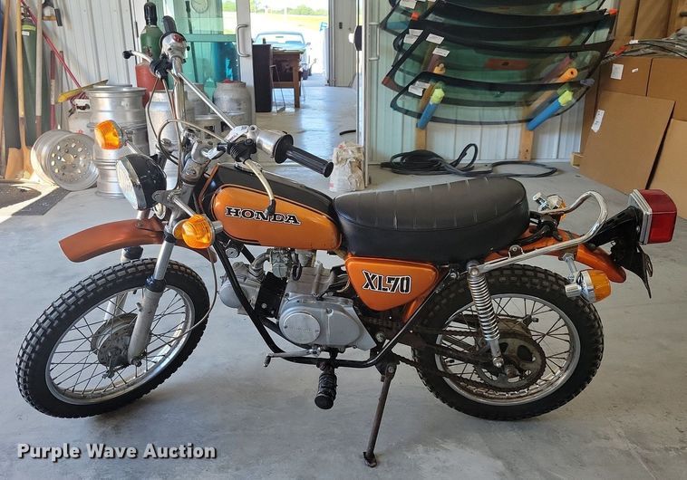 image for item IQ9830 1974 Honda XL70  dirt bike