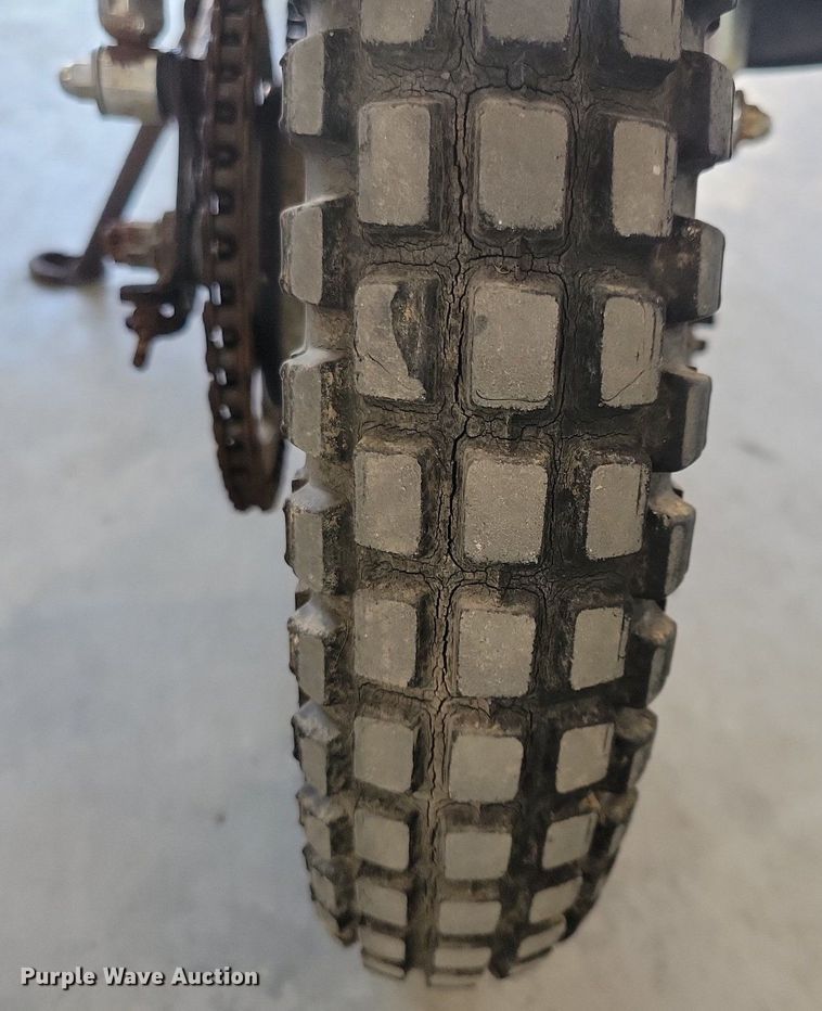 image for item IQ9830 1974 Honda XL70  dirt bike