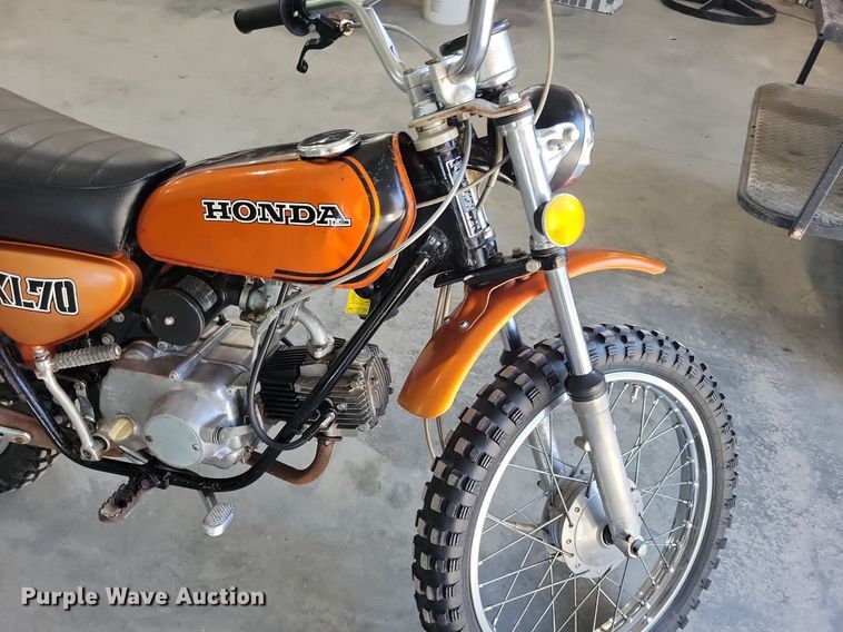 image for item IQ9831 1974 Honda XL70  dirt bike