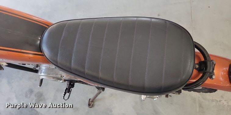 image for item IQ9831 1974 Honda XL70  dirt bike