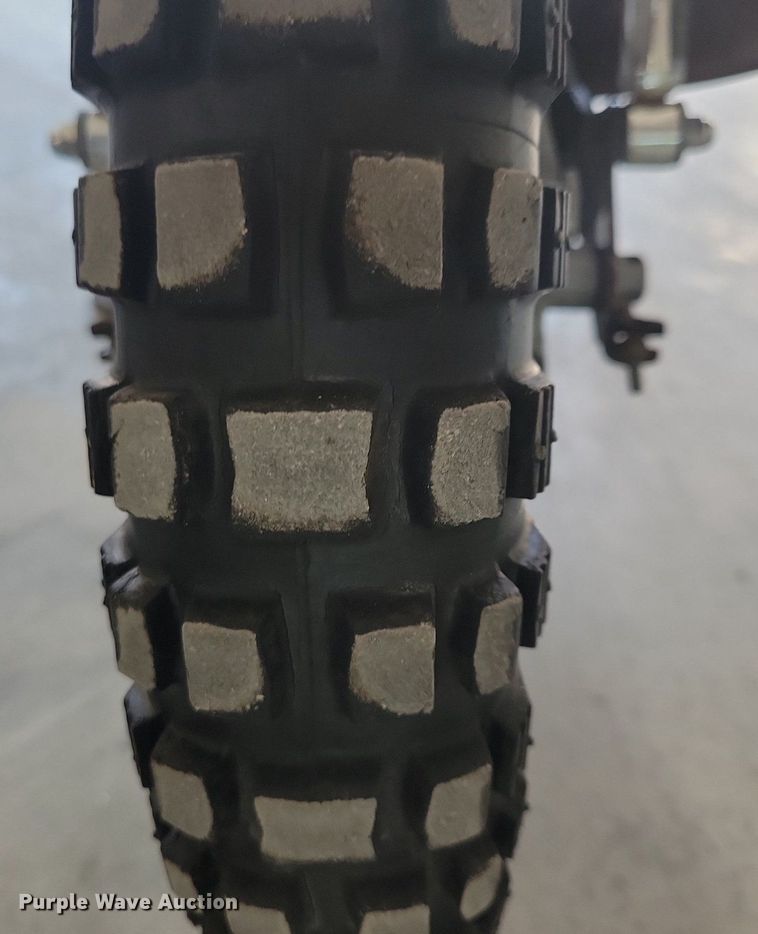 image for item IQ9831 1974 Honda XL70  dirt bike