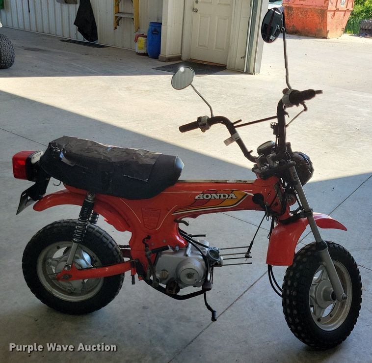 image for item IQ9834 1980 Honda Mini Trail 70  mini bike